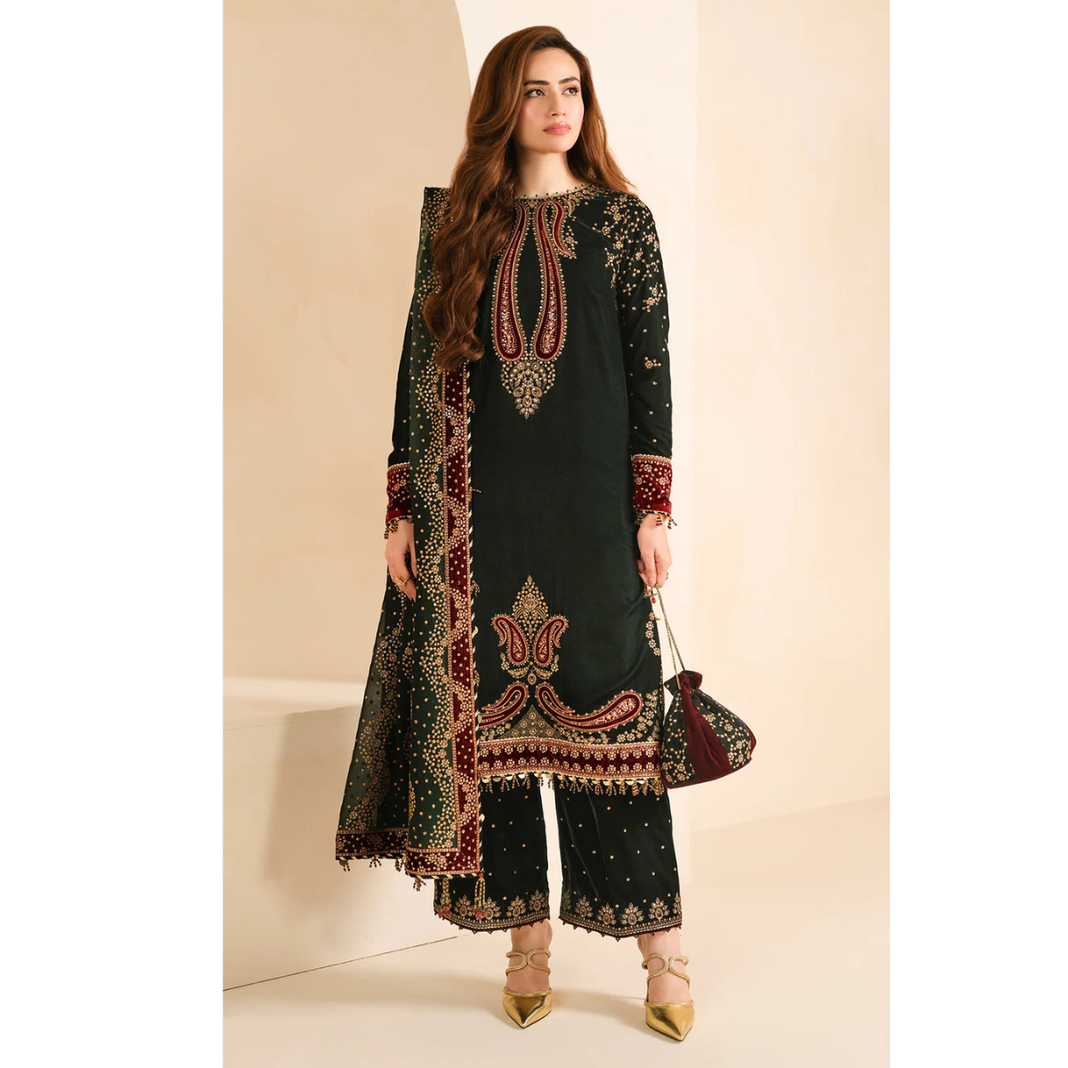 3-PC Suit On Velvet With Maysoori Dupatta FC-49